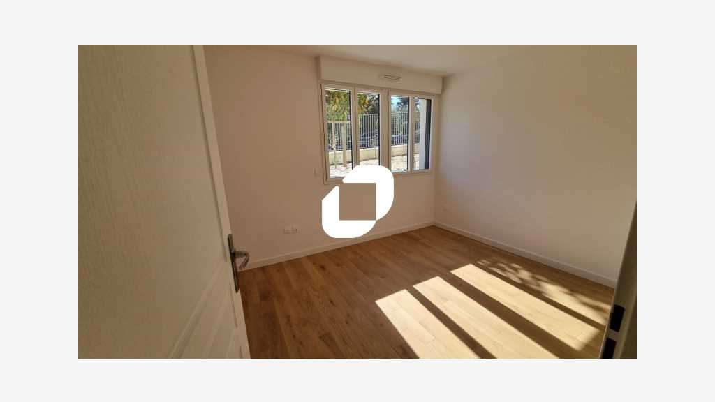 Vente Bureaux 112m² Sceaux
