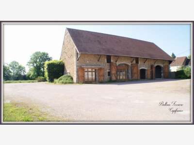 A vendre entrepôt pro 590m² prox Semur-en-Auxois