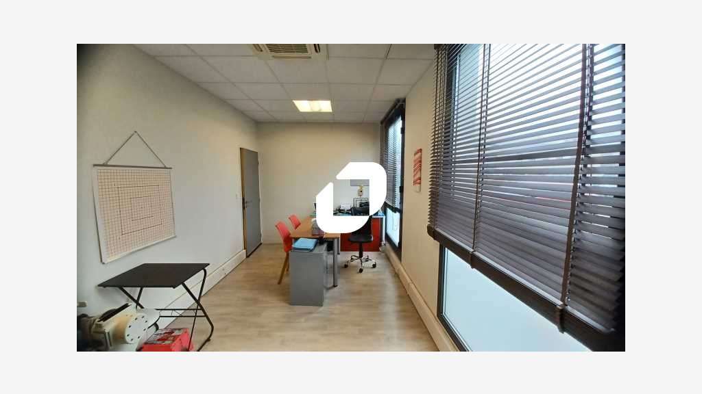 Vente Bureaux 60m² Serris