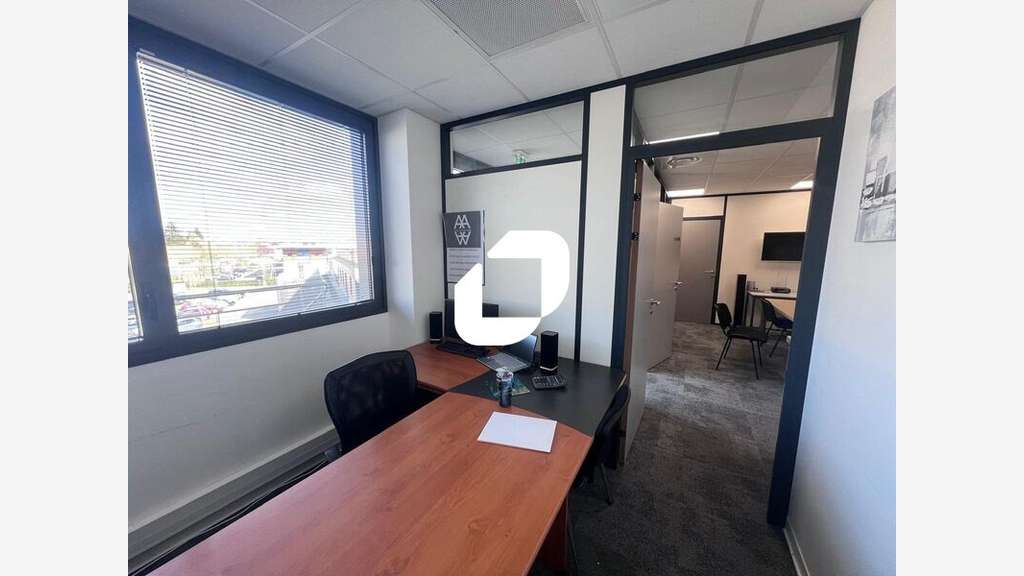 Vente Bureaux 88m² Serris