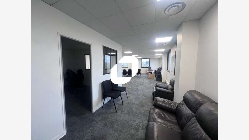 Vente Bureaux 88m² Serris