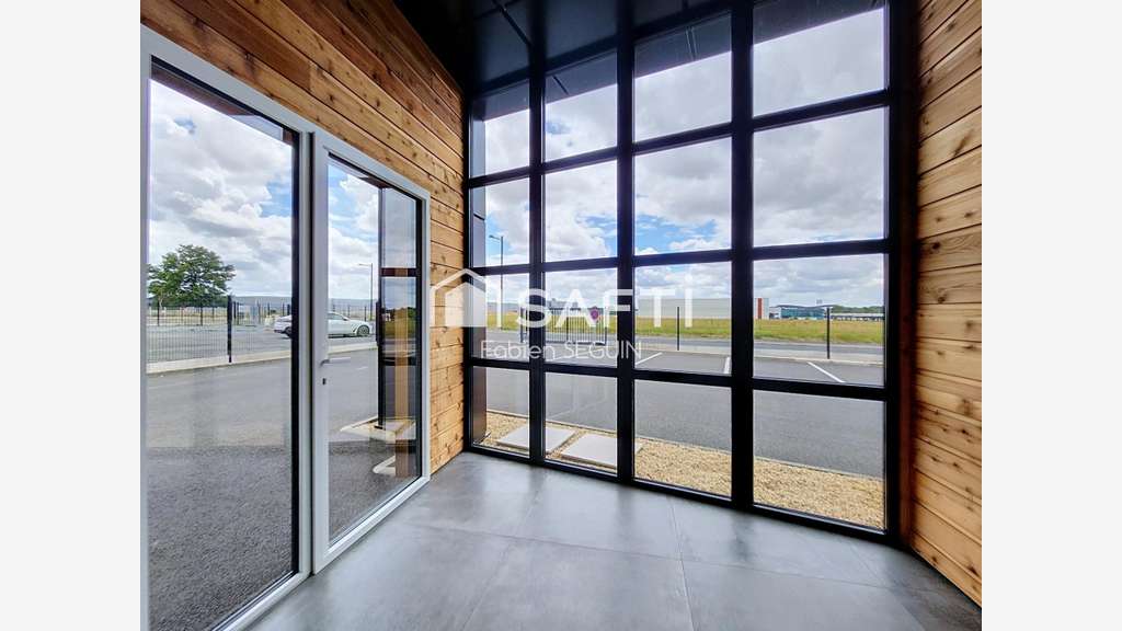 Vente bâtiment bureaux de 105m² à Sèvremoine