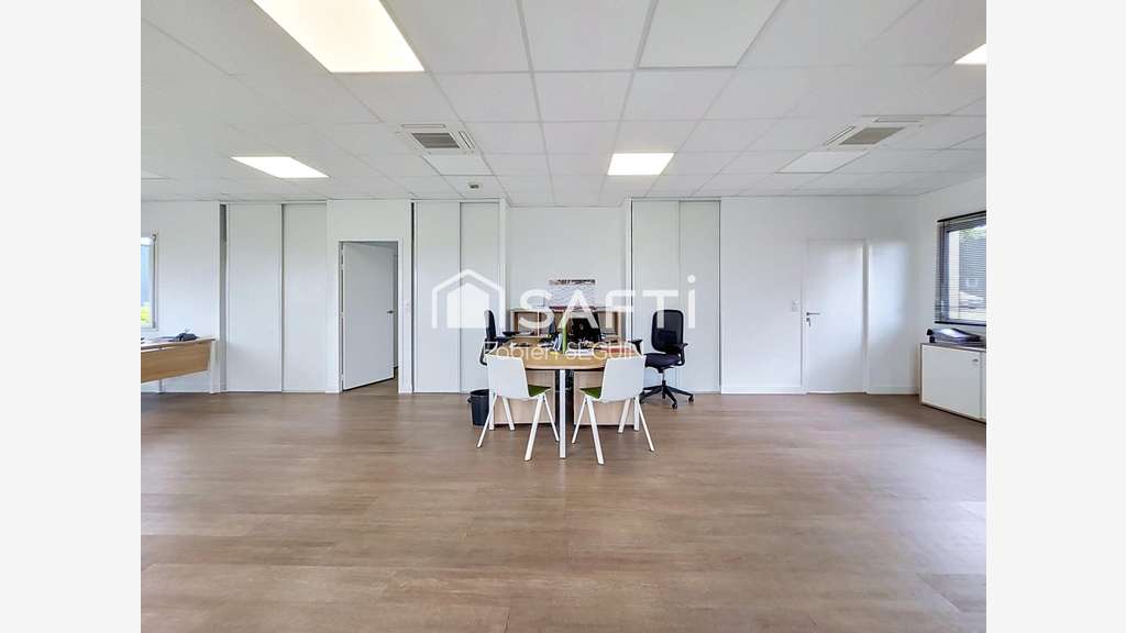 Vente bâtiment bureaux de 105m² à Sèvremoine