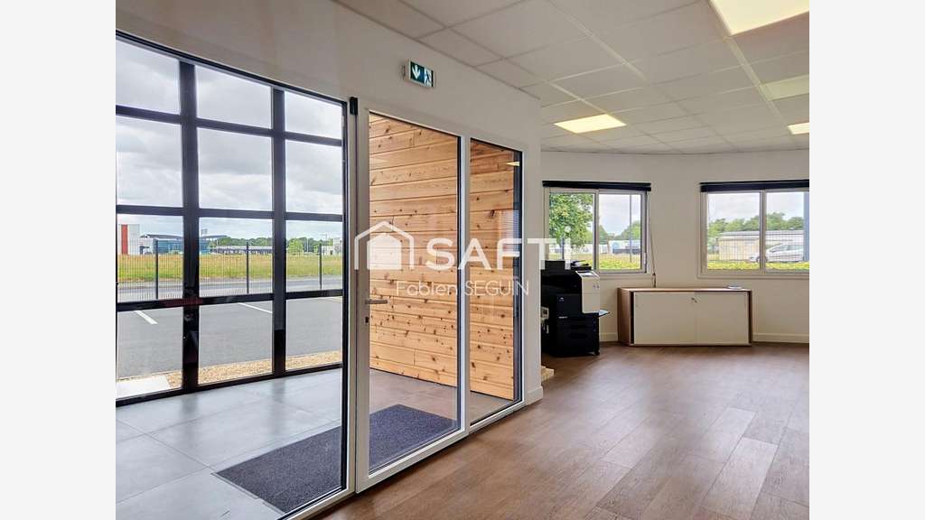 Vente bâtiment bureaux de 105m² à Sèvremoine