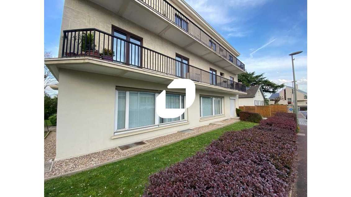 Vente Bureaux 172m² Sevres