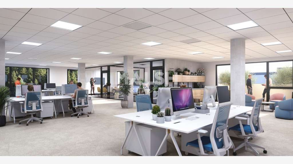 AV local commercial neuf 3315m² divisible à Tarare