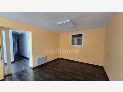 Local/bureau à vendre SOUBISE (17) 1600m² de s