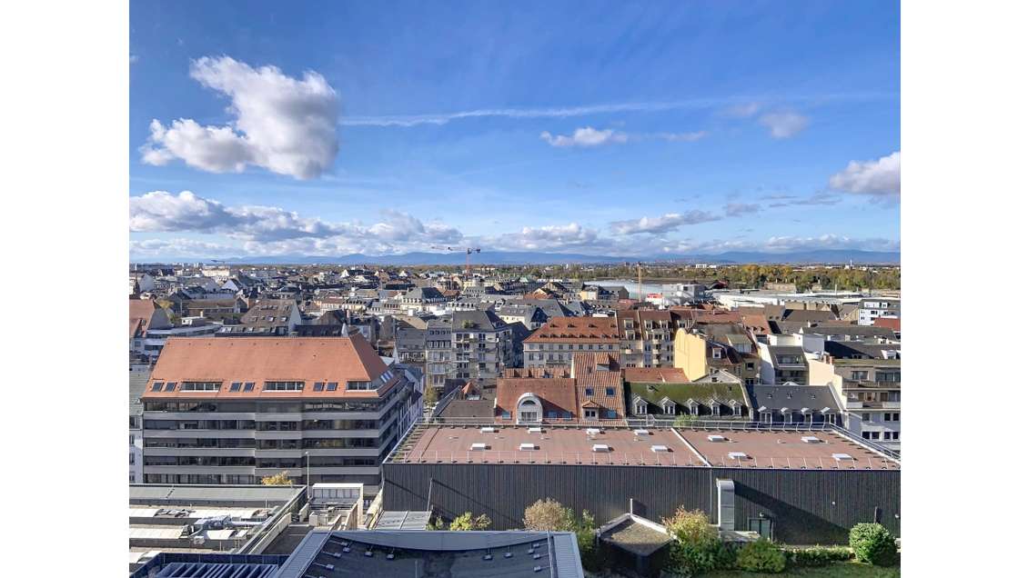 AV locaux professionnels 141m² Strasbourg Tribunal