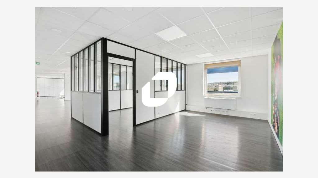 Vente Bureaux 311m² Suresnes