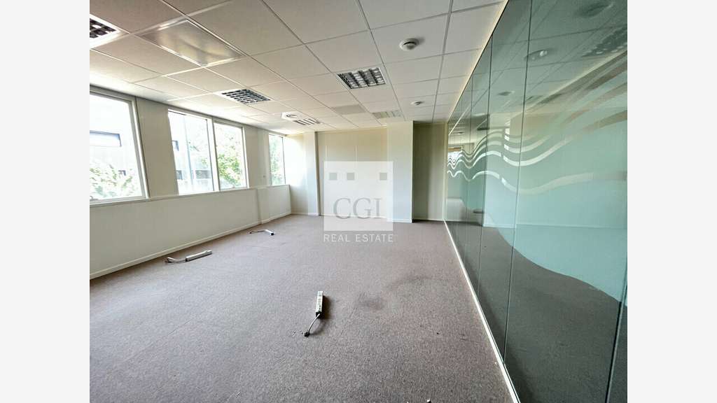 Vente bureaux 6735m² à Lyon 7e Gerland