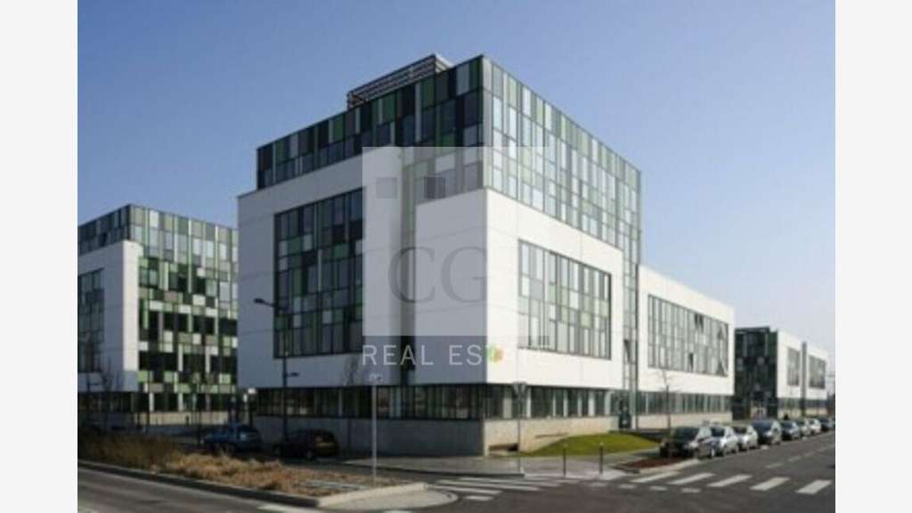 Vente bureaux 6735m² à Lyon 7e Gerland