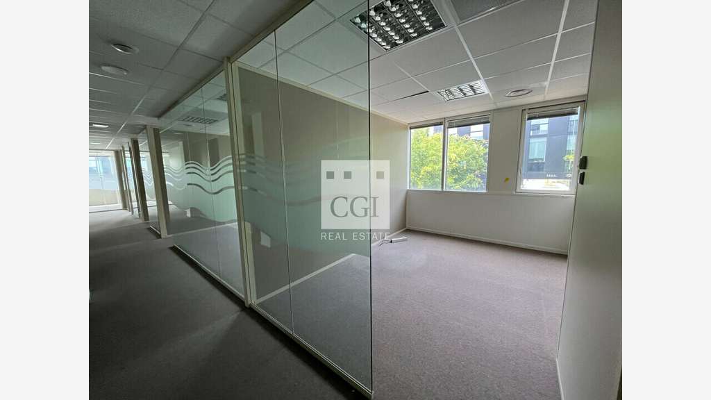 Vente bureaux 6735m² à Lyon 7e Gerland