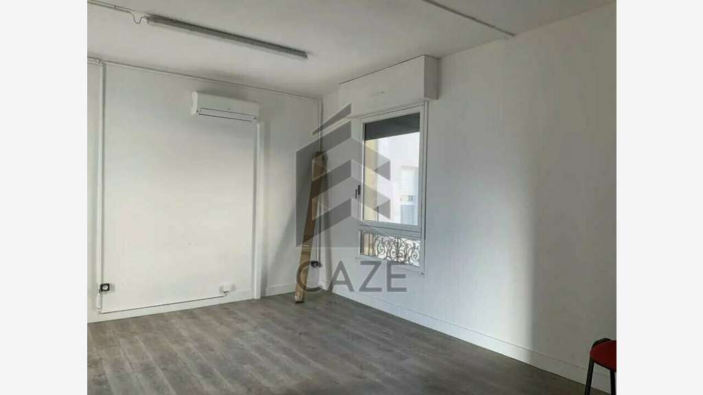 Bureaux de 161m² à vendre en RDC et R+1 à Talence