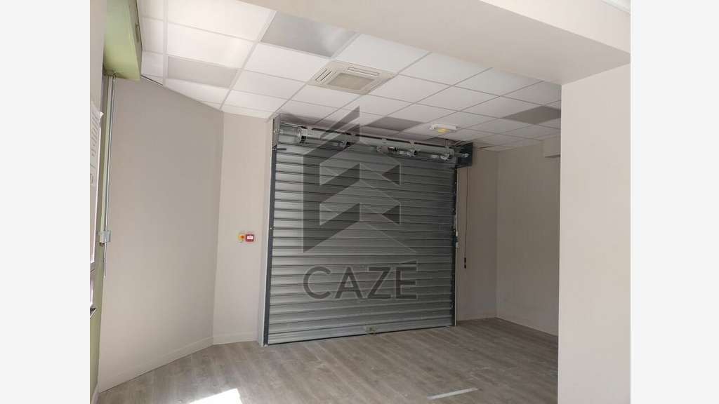 Bureaux de 161m² à vendre en RDC et R+1 à Talence