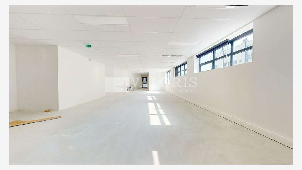 Superbes bureaux à vendre à Tassin-la-Demi-Lune