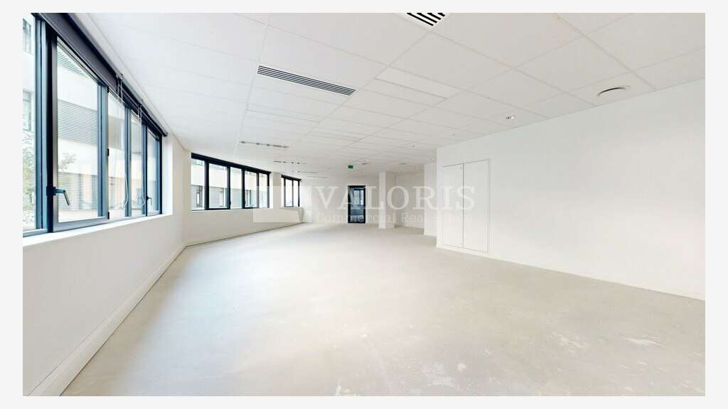 Superbes bureaux à vendre à Tassin-la-Demi-Lune