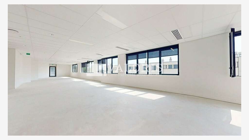 Superbes bureaux à vendre à Tassin-la-Demi-Lune
