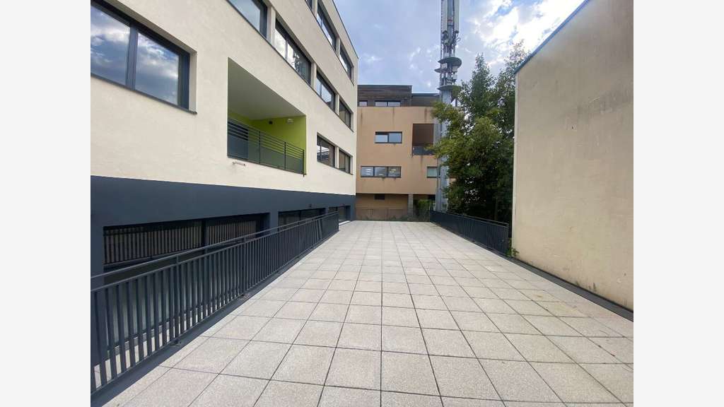 Bureaux de 425m² à vendre à Lyon Techlid