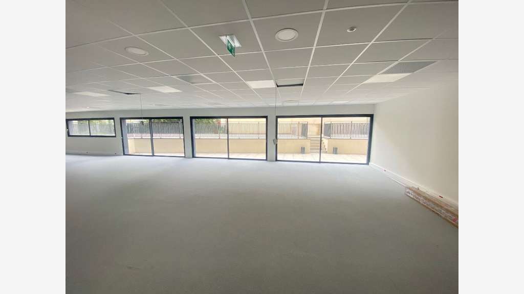 Bureaux de 425m² à vendre à Lyon Techlid