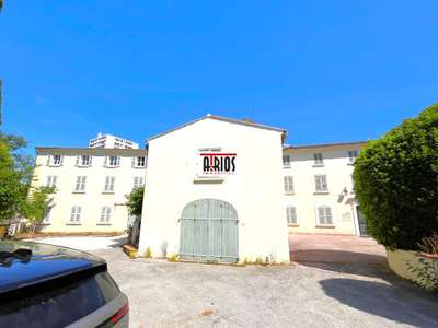 Vente bureaux 1000m² à Toulon Sainte-Musse