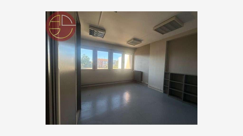 A vendre bureaux 260m² à Toulouse centre Arènes
