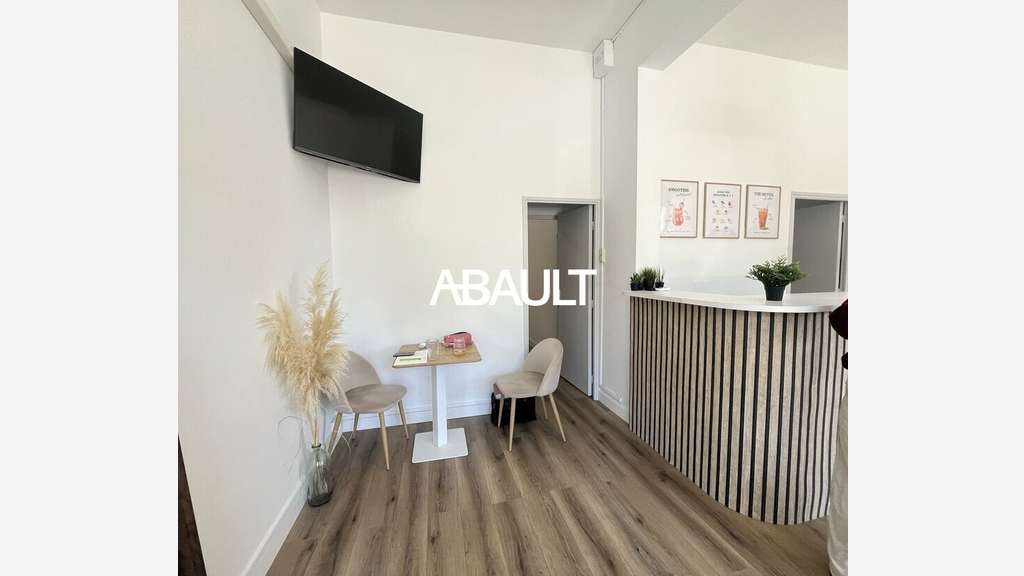 Vente local commercial lumineux de 55m² à Toulouse