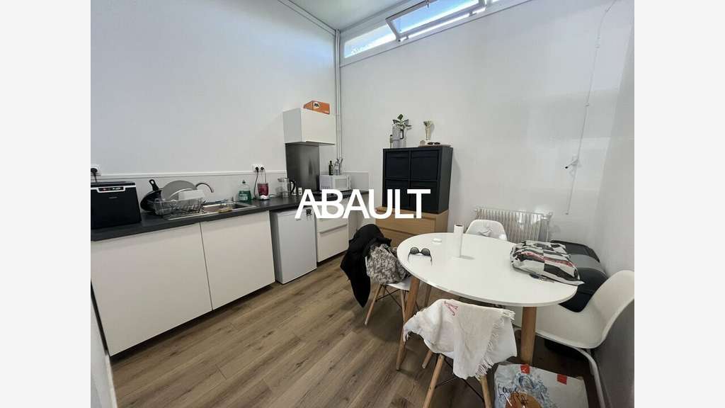 Vente local commercial lumineux de 55m² à Toulouse