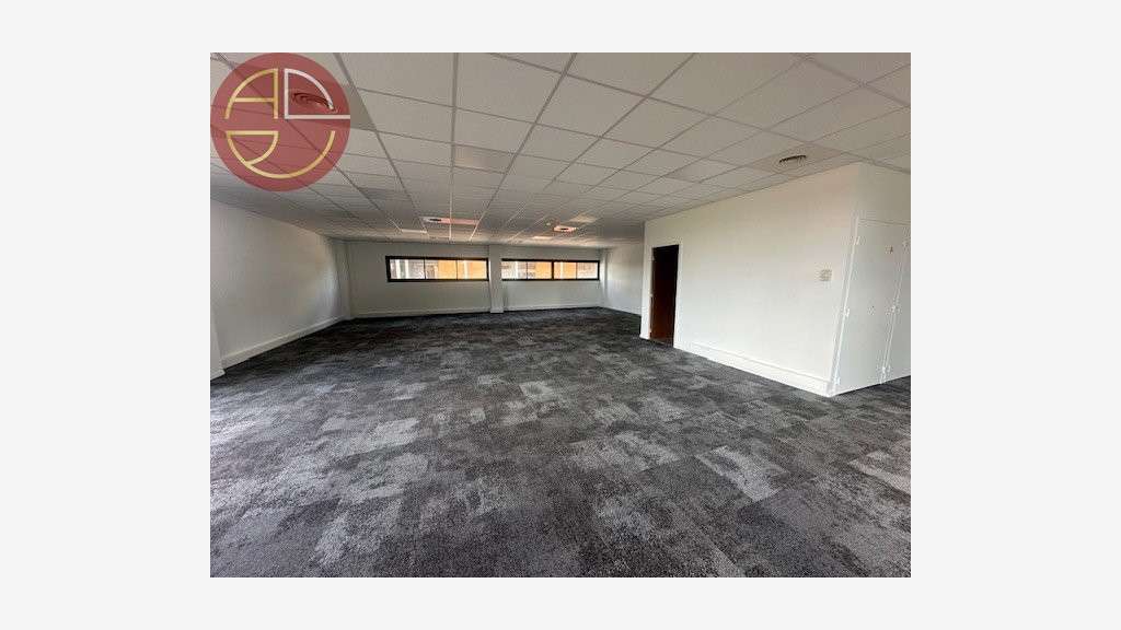 AV bureaux 298m² lumineux Toulouse Sud-Ouest