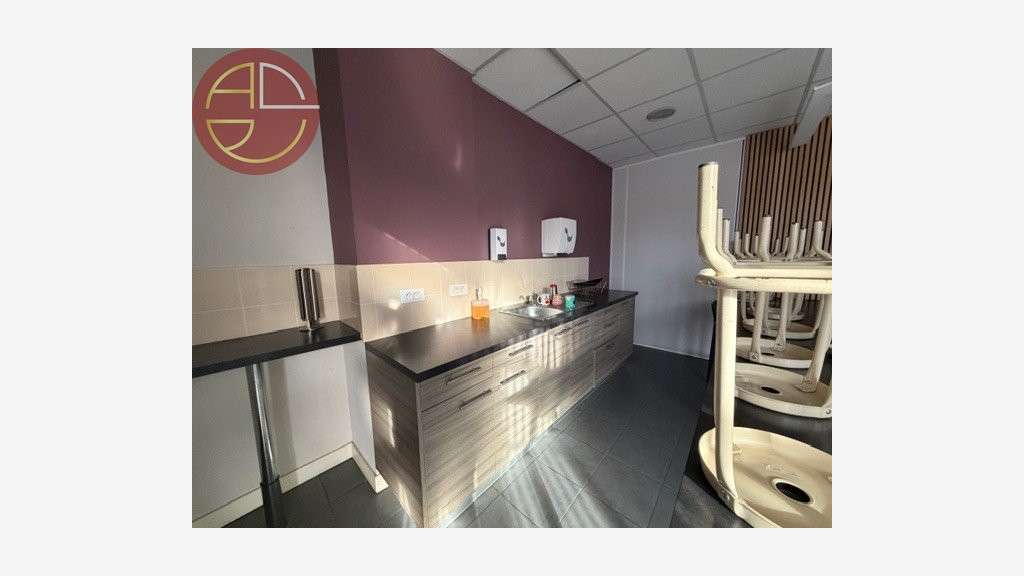 A vendre bureau 650m² à Toulouse Sud Ouest
