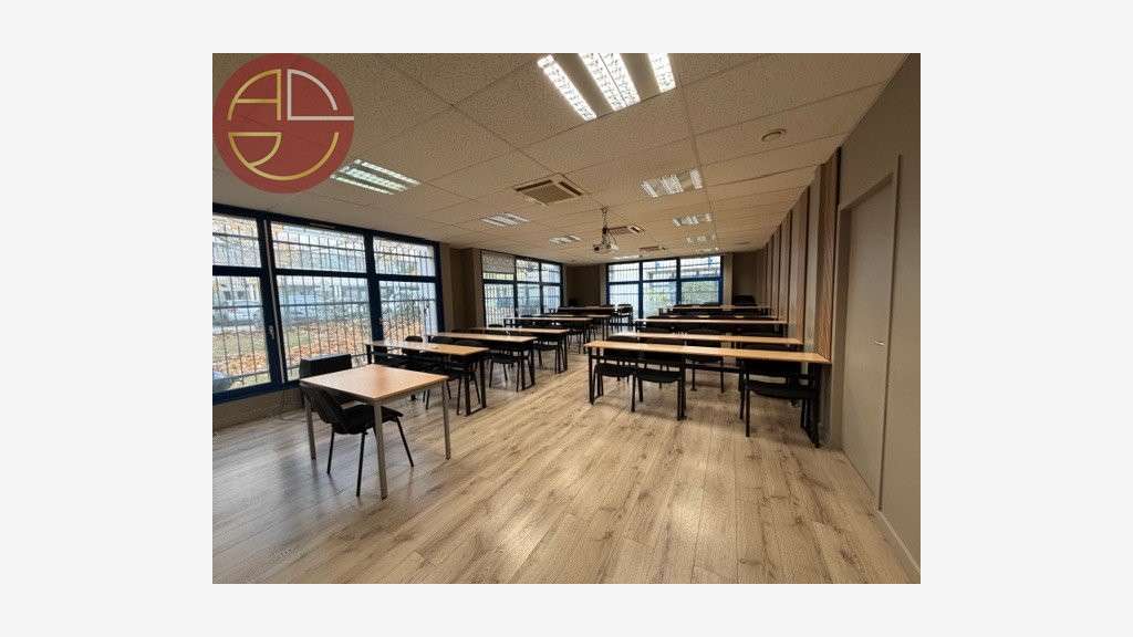 A vendre bureau 650m² à Toulouse Sud Ouest