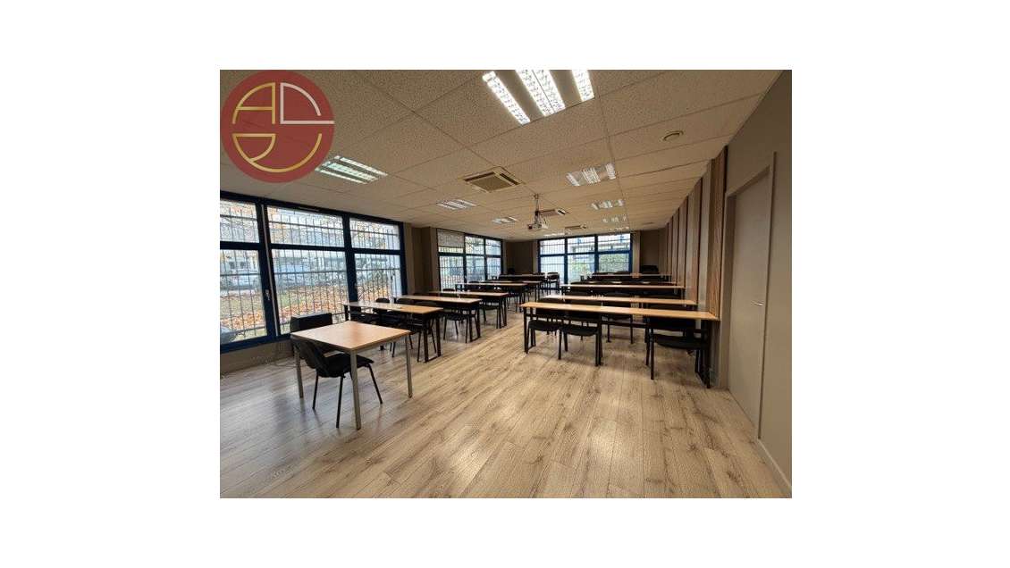 A vendre bureau 650m² à Toulouse Sud Ouest