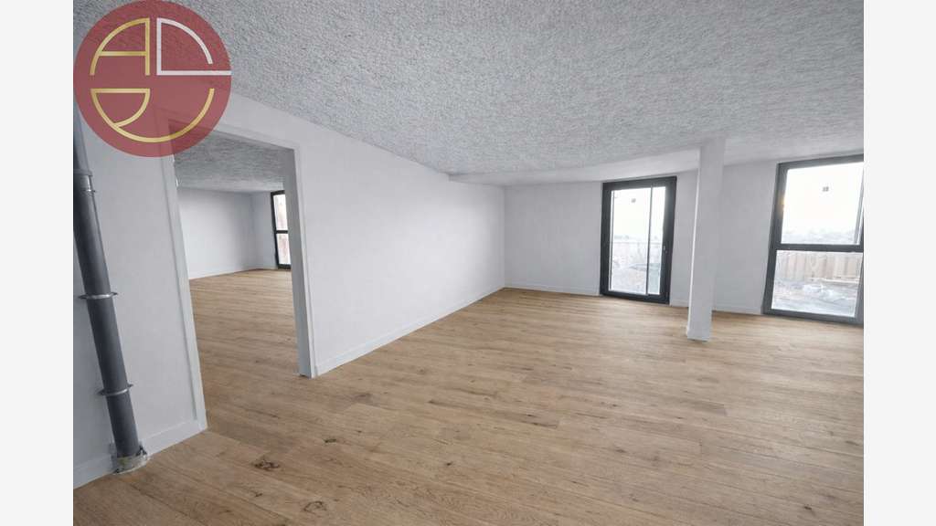 A vendre bureau 93m² RDC Toulouse centre Minimes