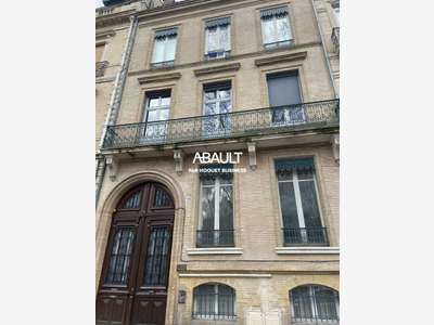 Vente murs professionnels 110m² Toulouse St Sernin