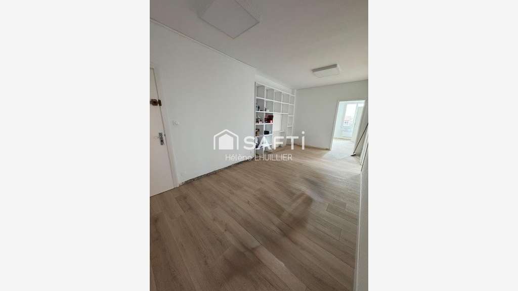 AV bureaux 75.97m² au 5ème étage à Toulouse centre