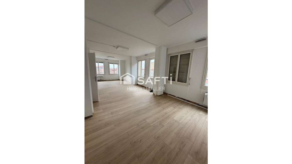 Bureaux de 75.97m² au 5eme etage - Toulouse Allée