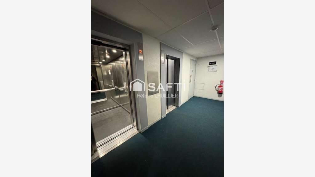 AV bureaux 75.97m² au 5ème étage à Toulouse centre