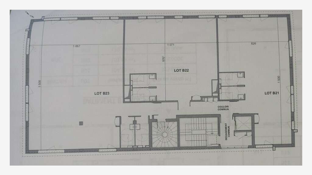Vente bureaux 176m² R+2 à Trévoux