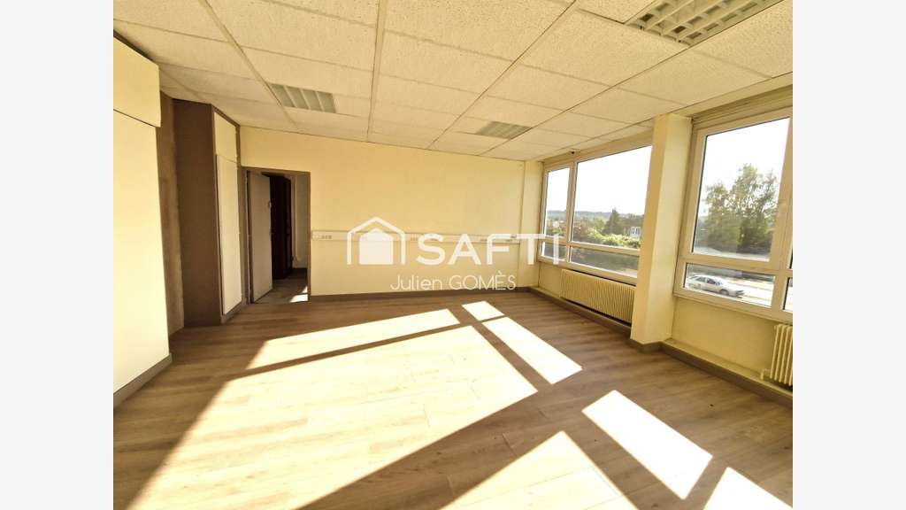 Vente bureaux 2000m² empl stratégique à Trilport