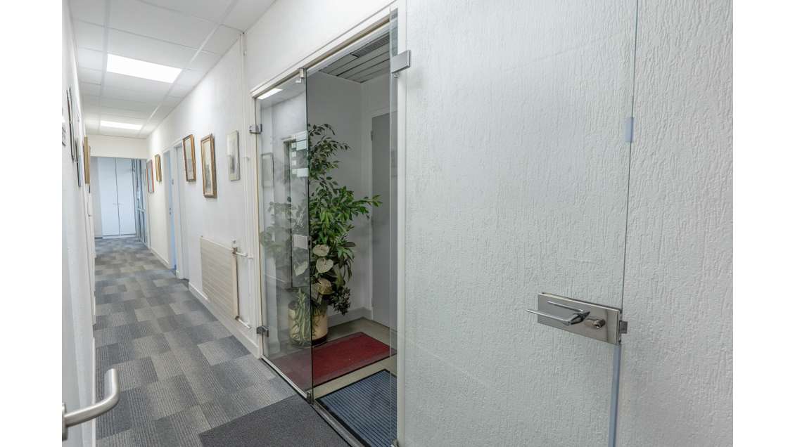 AV bureaux 100m² avec grenier aménageable Troyes