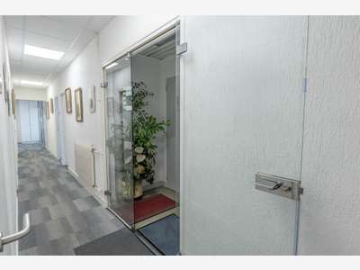 AV bureaux 100m² avec grenier aménageable Troyes