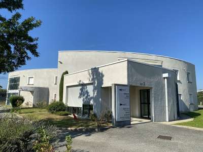 Bureaux/entrepôts 865m² à vendre ZA Mozart Valence