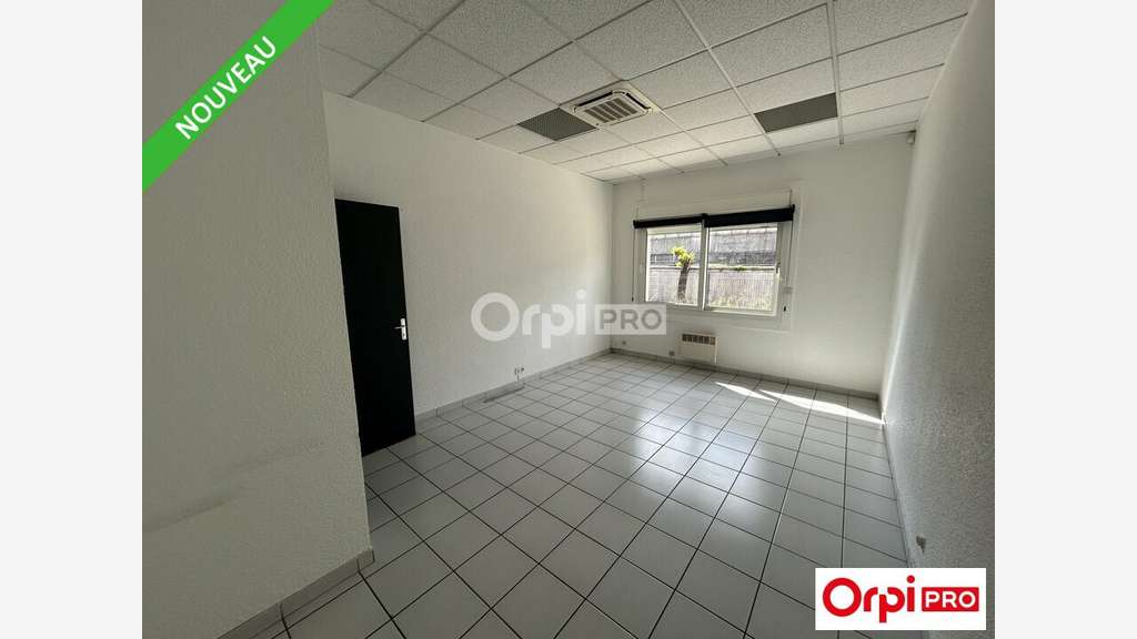 VALENCE - BUREAU à vendre