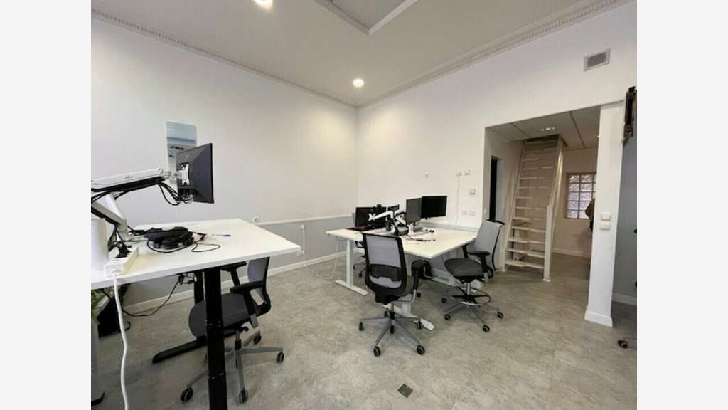 A vendre bureaux 98m² R+1 à Vannes centre