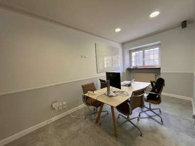 A vendre bureaux 98m² R+1 à Vannes centre