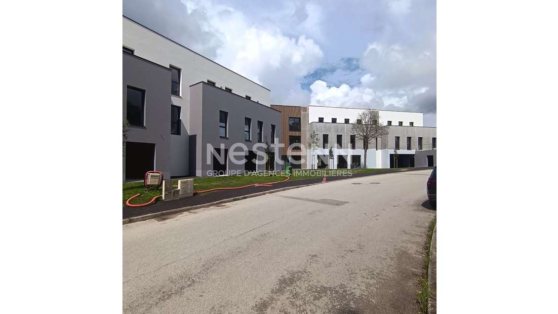 A vendre bureaux neufs 147m² RDC à Vannes