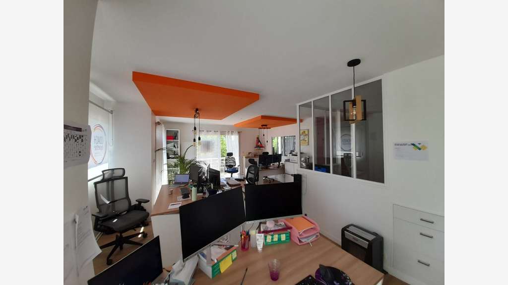 A vendre bureaux 67m² au 1er étage Vannes Ouest