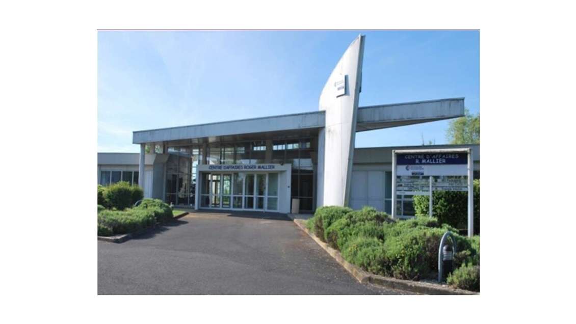 À vendre bureaux 1111m² ZAC de Vatry