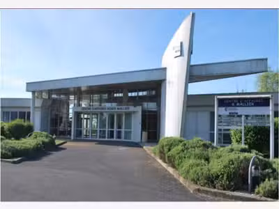 À vendre bureaux 1111m² ZAC de Vatry