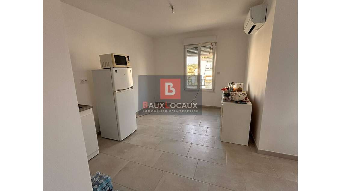 Bureaux occupés aménagés à vendre à Vedène