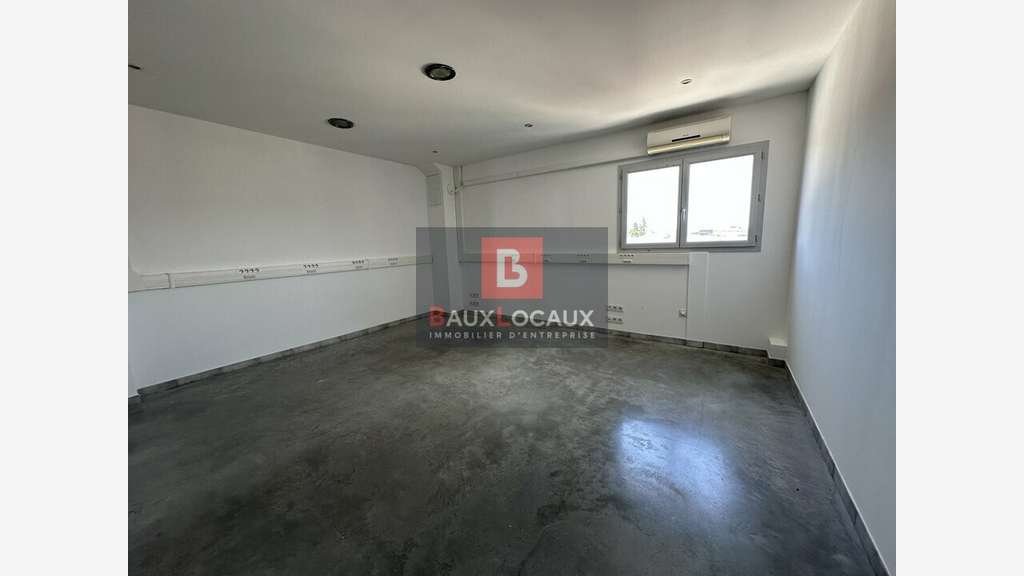Bureaux de 153m² à vendre en ZA de Vedène